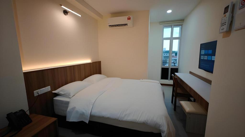 Weiss Kepong Baru Hotel Kuala Lumpur