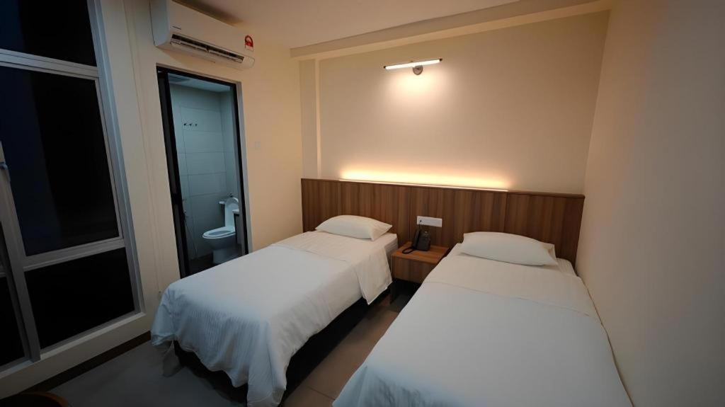 Weiss Kepong Baru