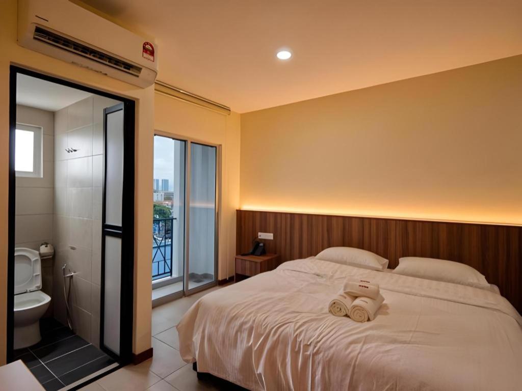 Weiss Kepong Baru 2* Kuala Lumpur