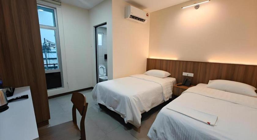 Weiss Kepong Baru 2* Kuala Lumpur