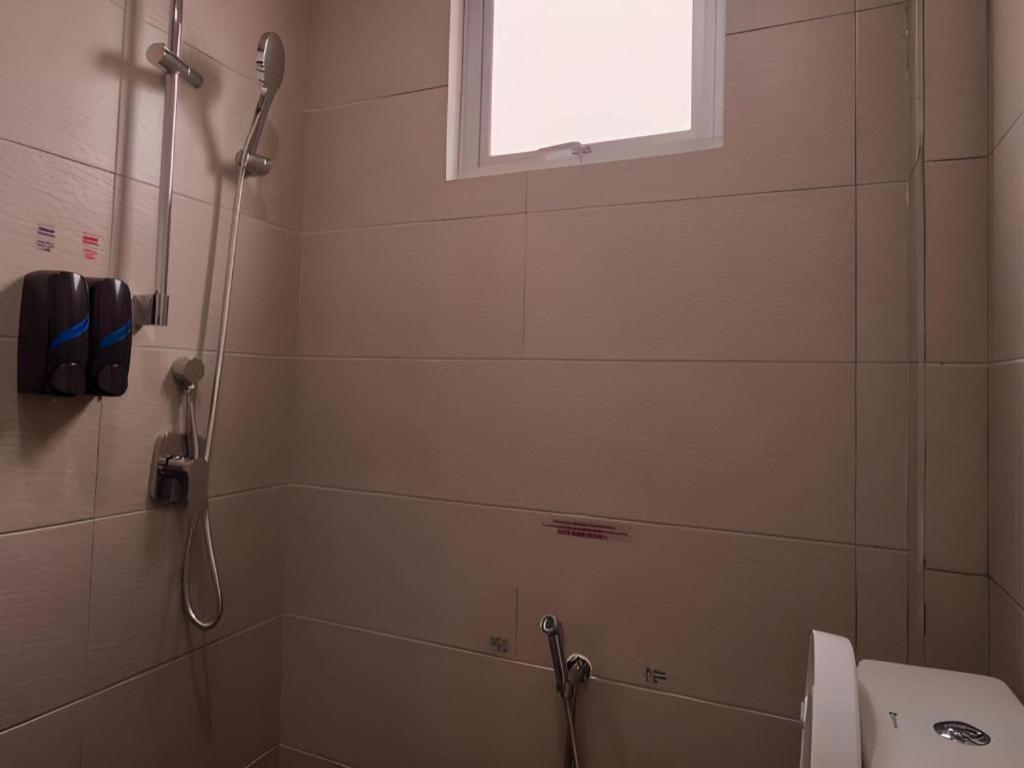 Weiss Kepong Baru