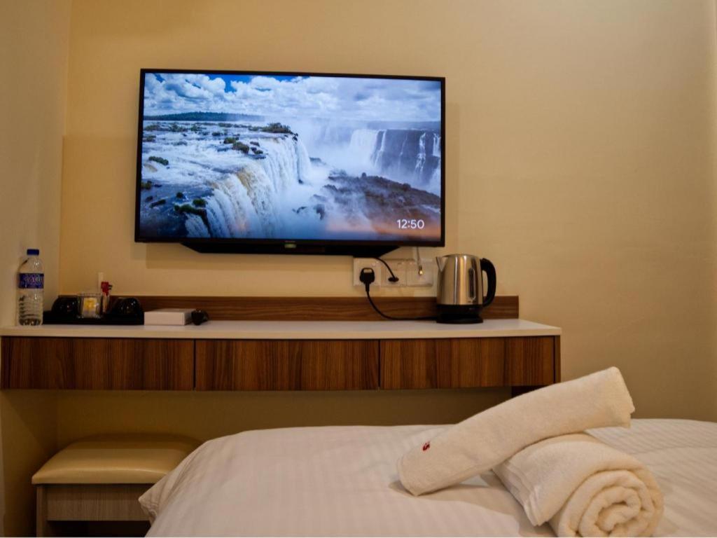Weiss Kepong Baru Hotel