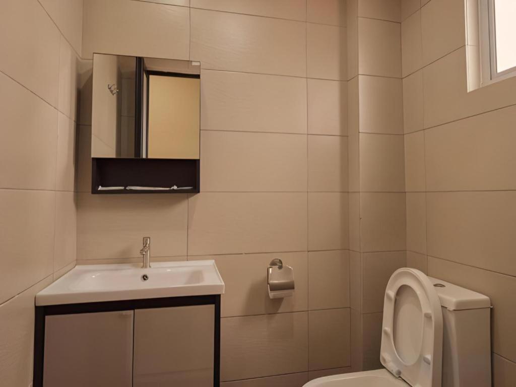 Hotel Weiss Kepong Baru 2*